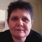 Levanah, 45 ans, Bourg