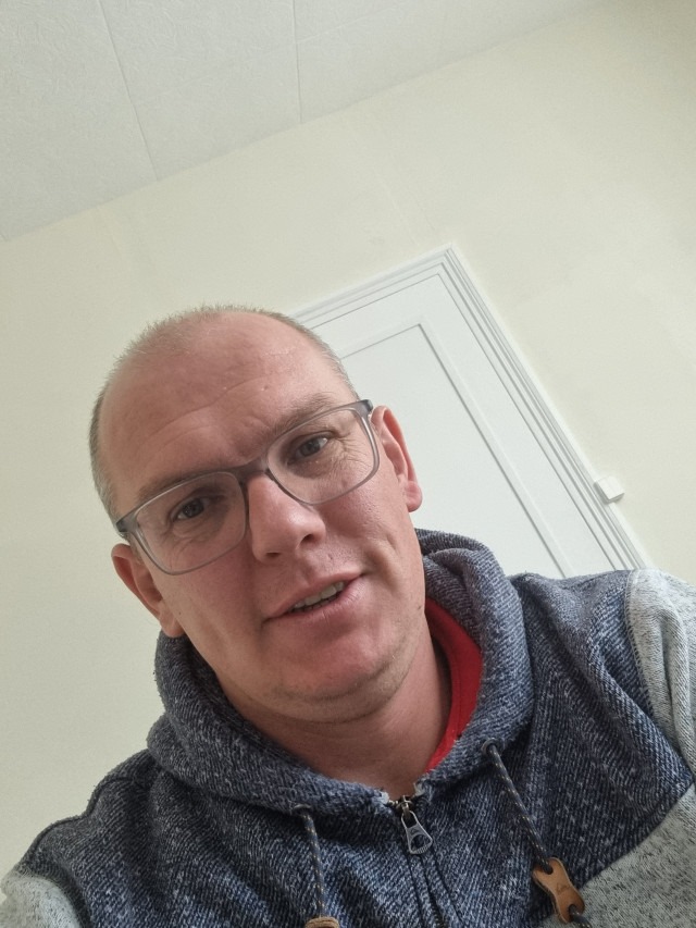 Otmane, 41 ans, Dancevoir