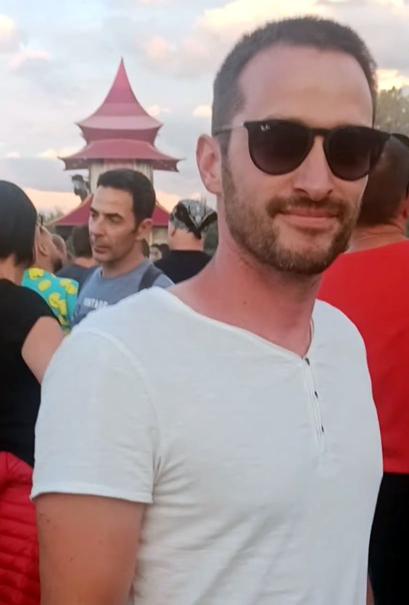 Anders, 40 ans, Giey-sur-Aujon