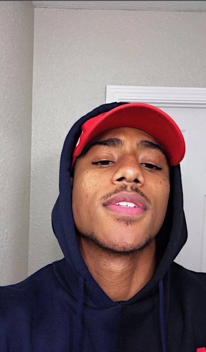 Abbes, 23 ans, Enfonvelle