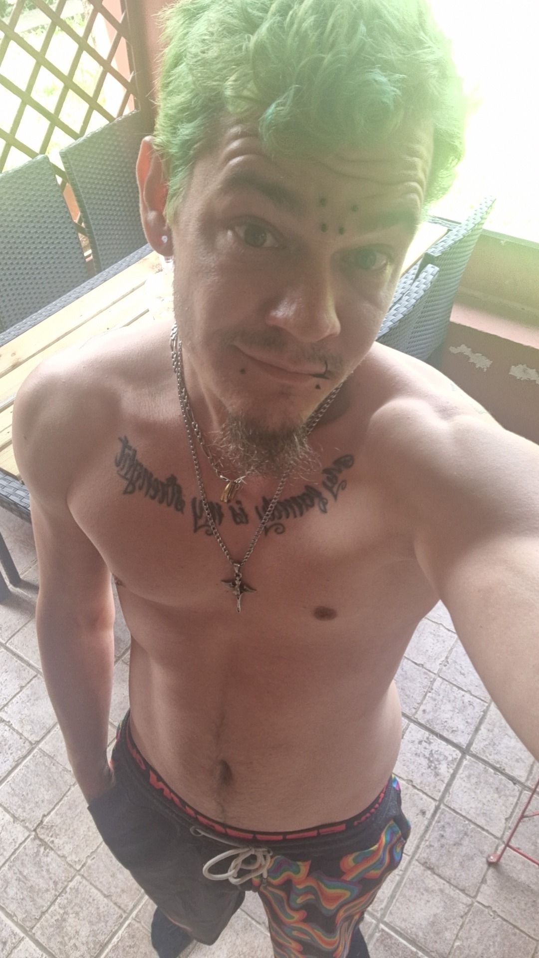 Callum, 26 ans, Chalvraines
